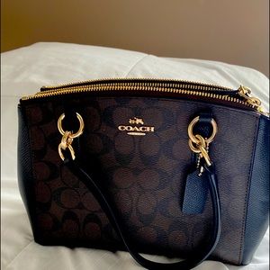 Coach signature canvas bag